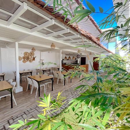 Anlio Resort Dauis Ngoại thất bức ảnh