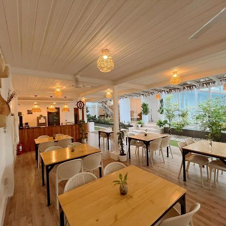 Anlio Resort Dauis Ngoại thất bức ảnh